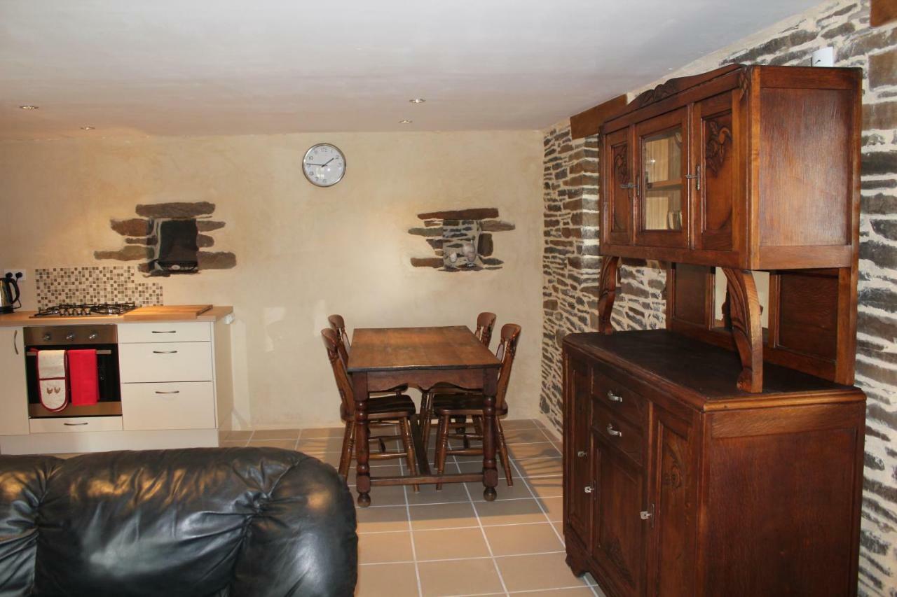 Marion'S Cottage Le Mesnil-Villeman Exterior photo